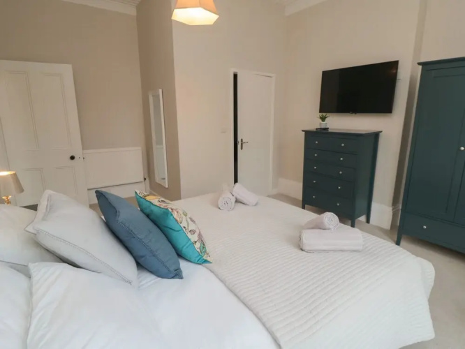 Spinnaker House