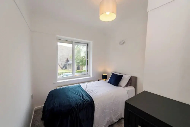 Hillfoot House