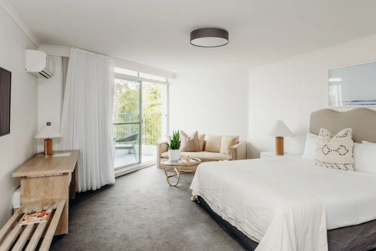 Classic Double room with garden view