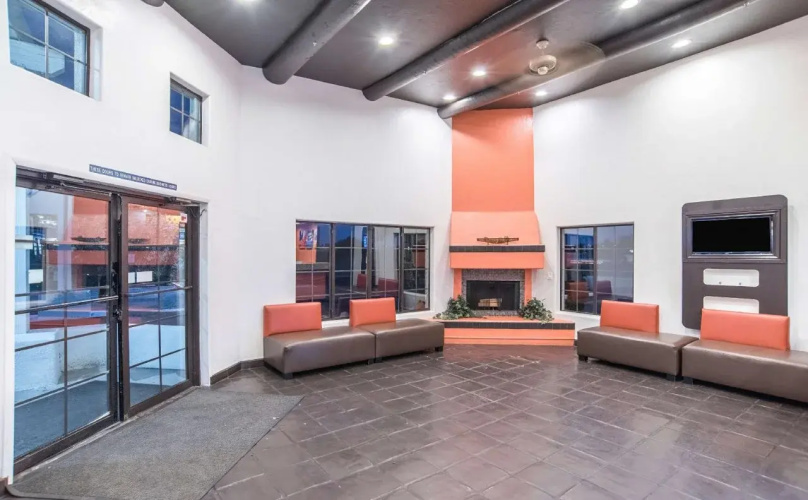 Ocotillo Apartments & Hotel