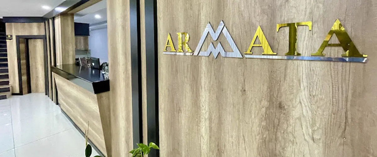 Armata Otel
