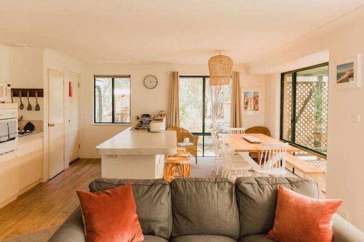 4 Bedrooms Deluxe Cottage with garden view