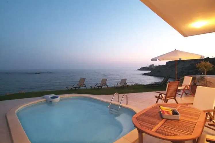 Coral Bay 194