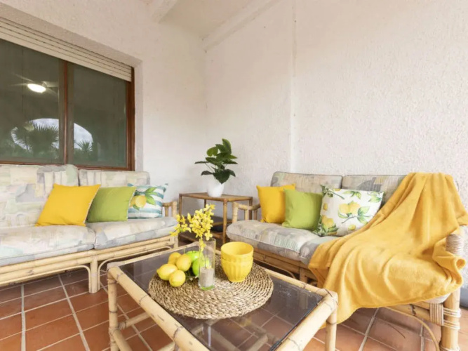 House Lucky Deltebre