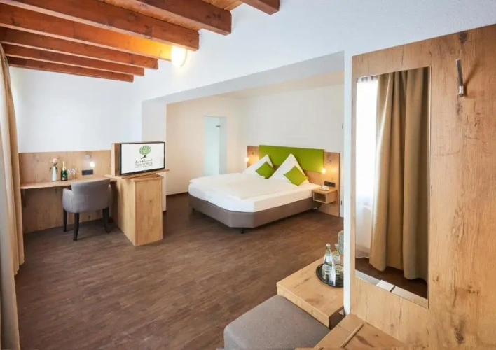 Deluxe Junior Suite