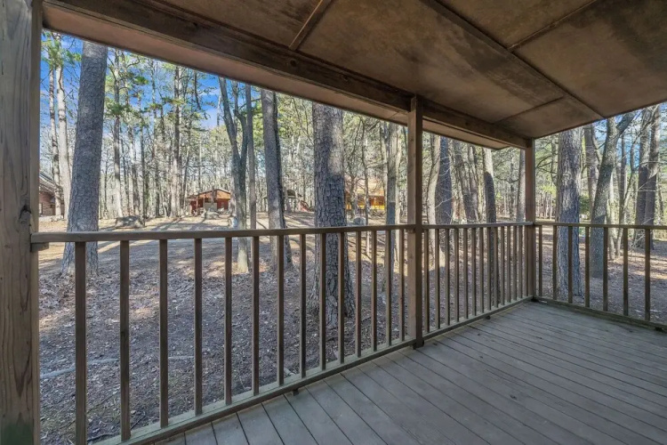 Bear Trail 2 Bedroom Cabin by Redawning