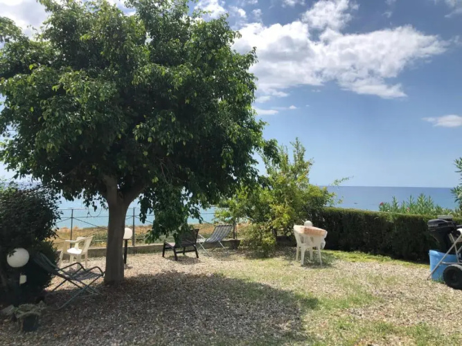 Appartamento fronte mare