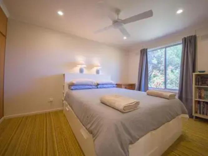 17 Broadbeach Drive - Free WiFi!