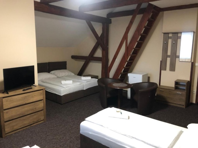 Standard Quadruple room