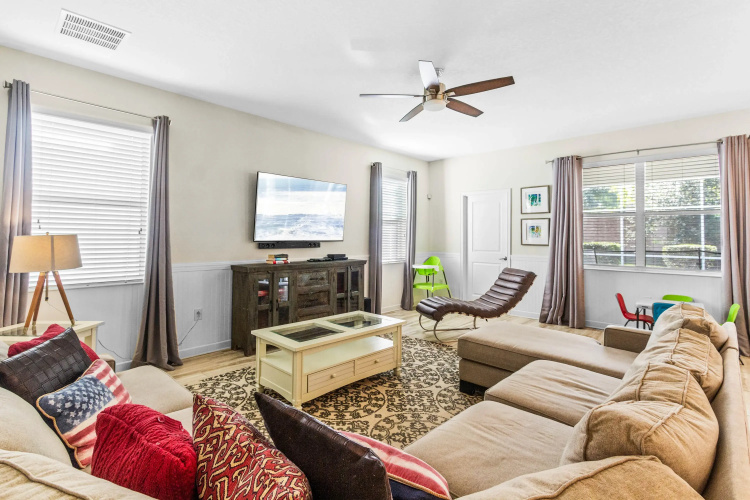 1546MVD00, Davenport , US