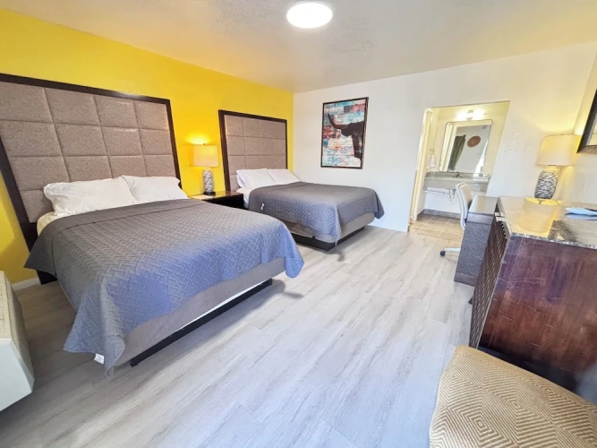 Standard Quadruple room