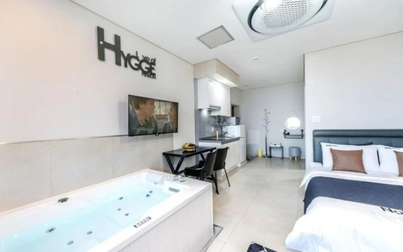 Guest rooms