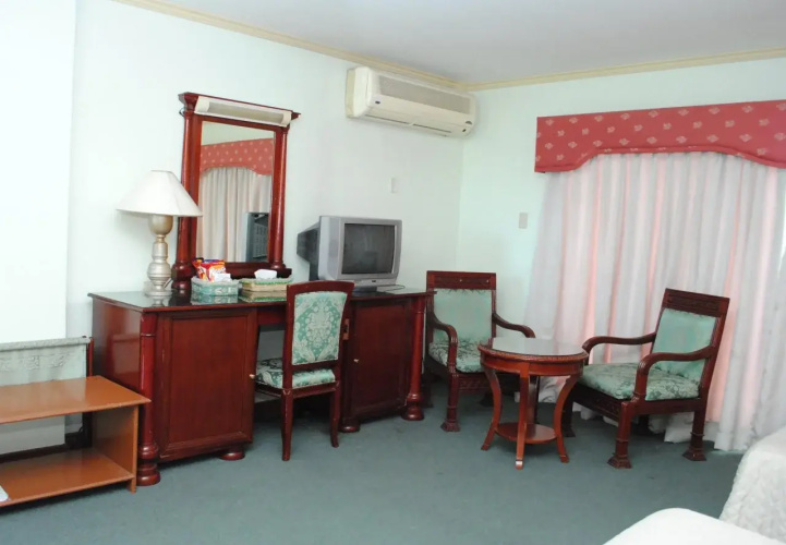 DJ Paradise Hotel