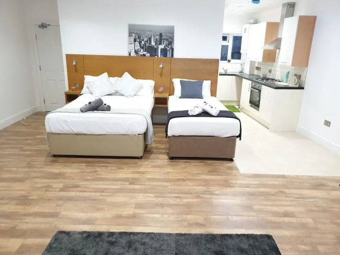 Stratford Rooms