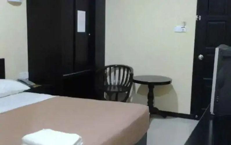 Pagoda Hotel
