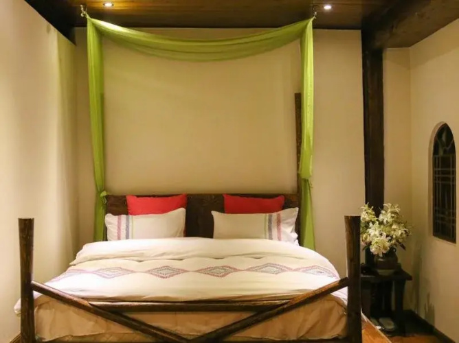 Lijiang Sadhu Inn