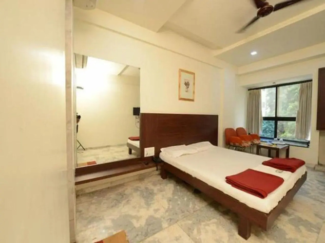 OYO Rooms BBC Tower Sayajigunj