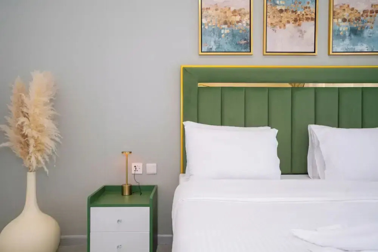Zapbed House - MAG 214