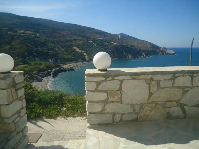Balcony to Aegeon 3