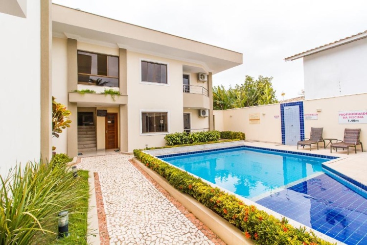 3 Bedrooms Apartment