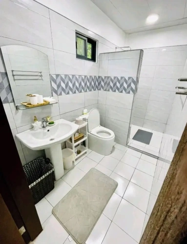 2 Bedrooms Bungalow