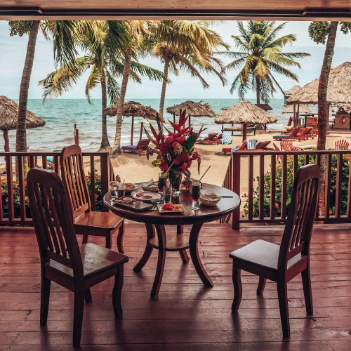 2 Bedrooms Executive Suite oceanfront