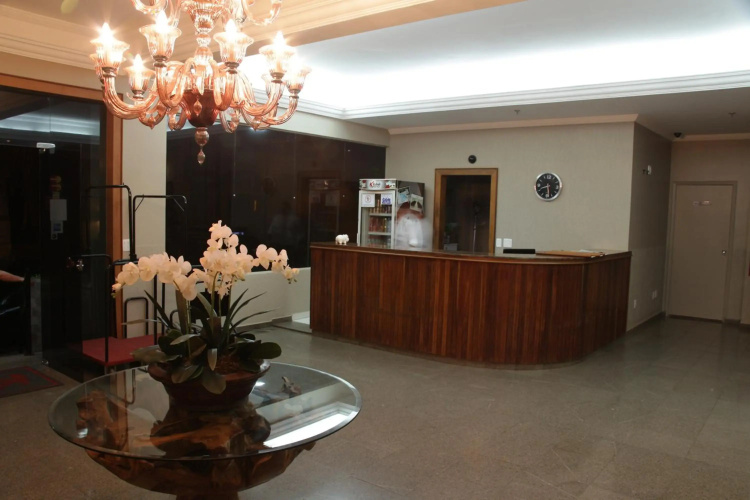 Kehdi Plaza Hotel