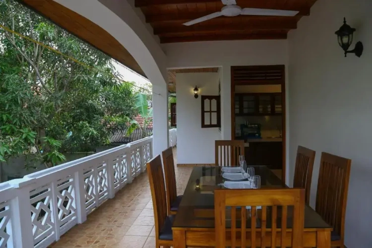 Deluxe Apartment