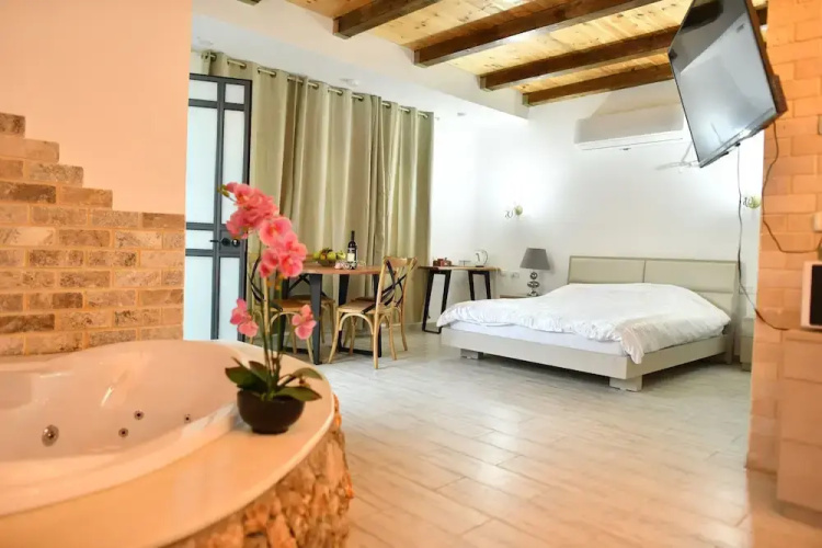 Shlomo Cabins Boutique