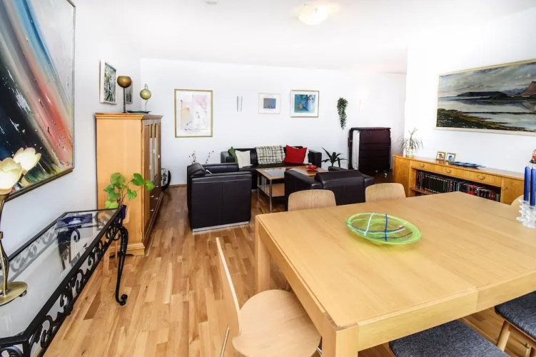 Apartment S23