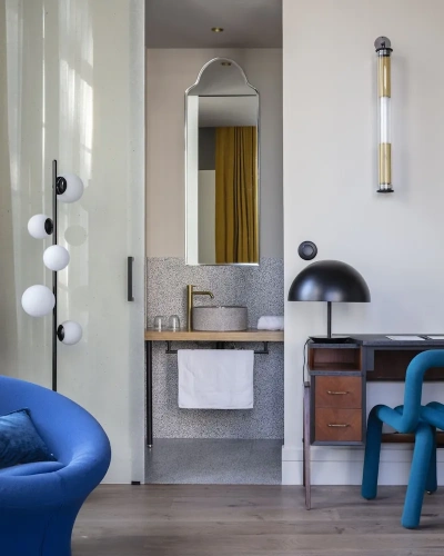 Standard Double room with city view