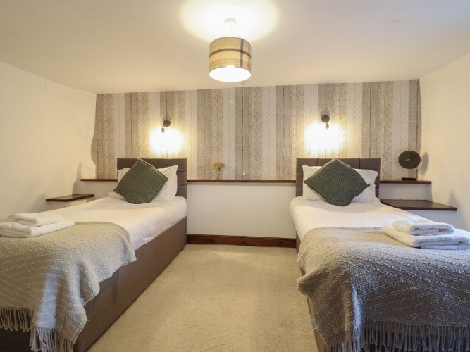 Cader Cottage