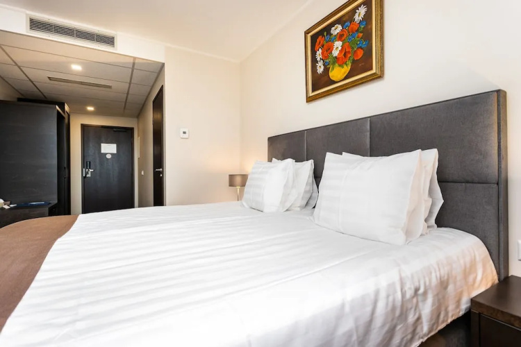 Adoryal Hotel