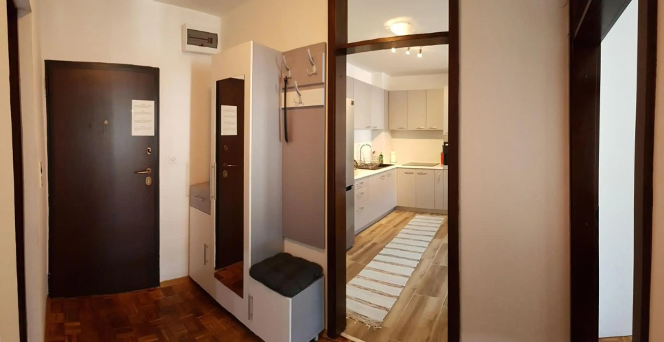 Apartment Emina