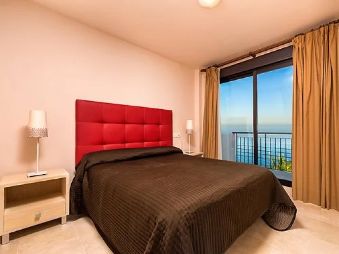 front seaview. 1 bedroom in Torrox