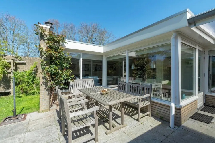 Duinland 183 Bungalow With Large Garden
