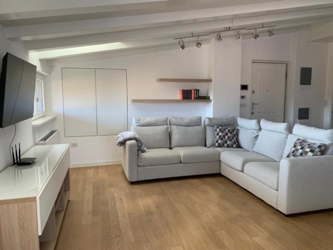 3 Bedrooms Apartment