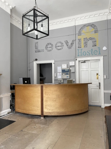 Leevin Hostel George