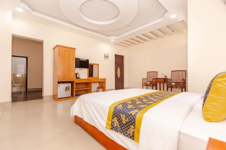 Deluxe Twin room with city view