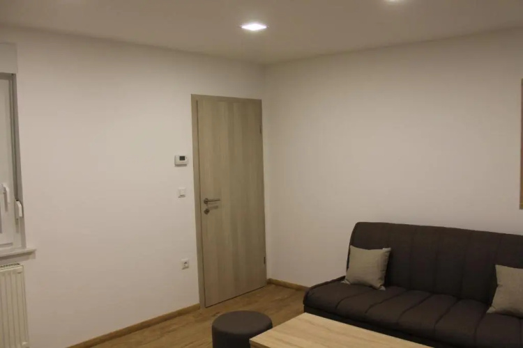 Petite Apartment