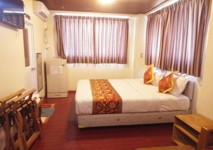 Nagani Hotel