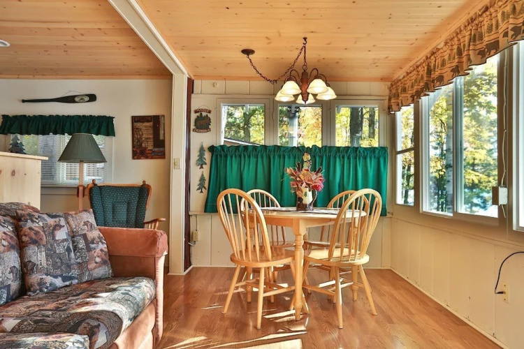 8017 Paton Rd - 2 Br Cottage