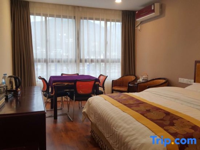 Deluxe Single room