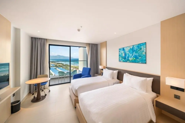 The Sea View Cam Ranh