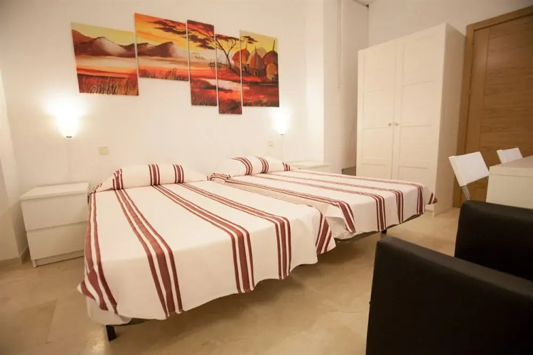 Sol Square Apartments