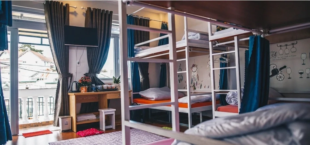 Bed in Dorm with balcony