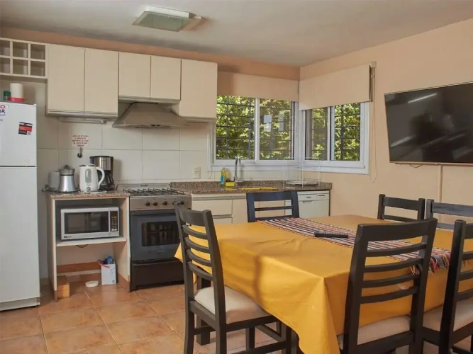 2 Bedrooms Family Cottage with garden view