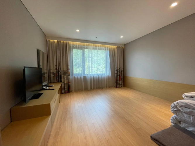 Mudeung Park Resort & Hotel