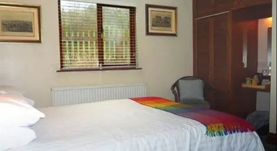 Sandy Park Inn
