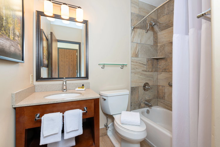 Best Western Plus Waterbury - Stowe photo 10